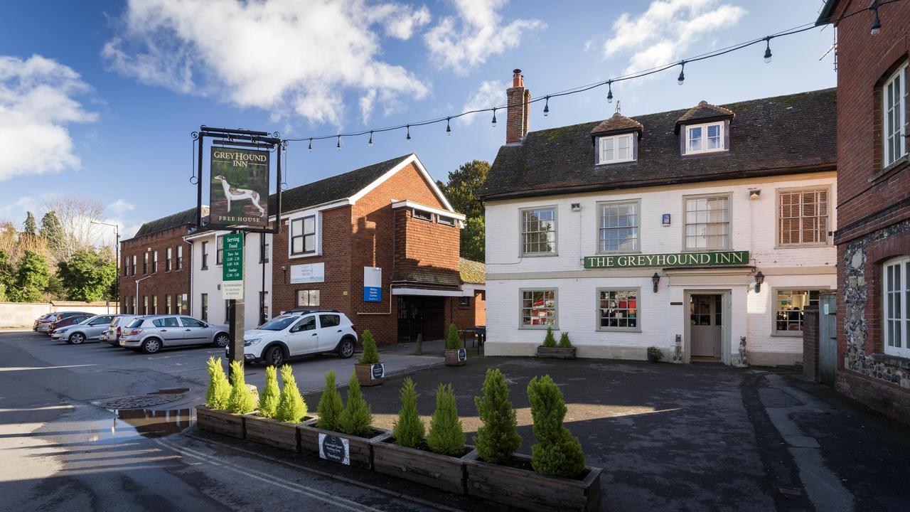 Greyhound Inn Wilton Wilton (Wiltshire) Exterior foto
