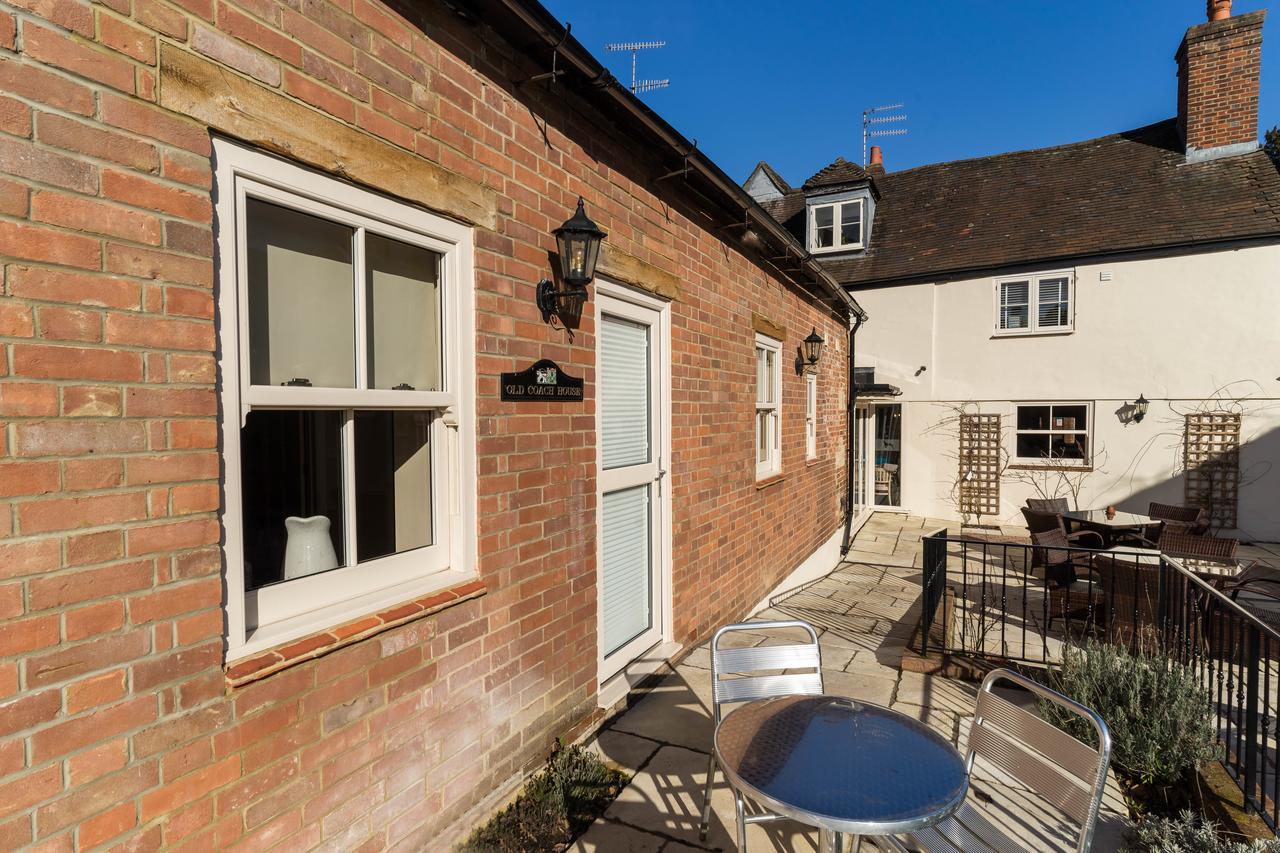 Greyhound Inn Wilton Wilton (Wiltshire) Exterior foto